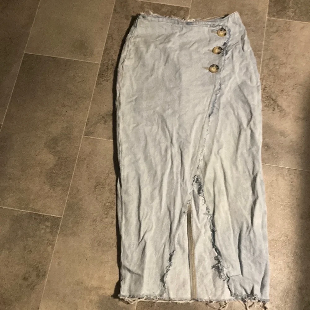 Zara Blue Maxi Pencil Skirt with Ruched Slit jeans skirt